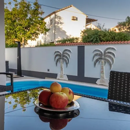 Apartman In With Sea View, Balcony, Air Conditioning, W-lan 3553-3 *