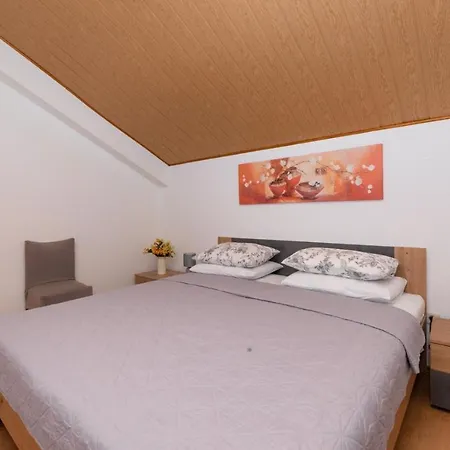 In With Sea View, Balcony, Air Conditioning, W-lan 3553-3 *